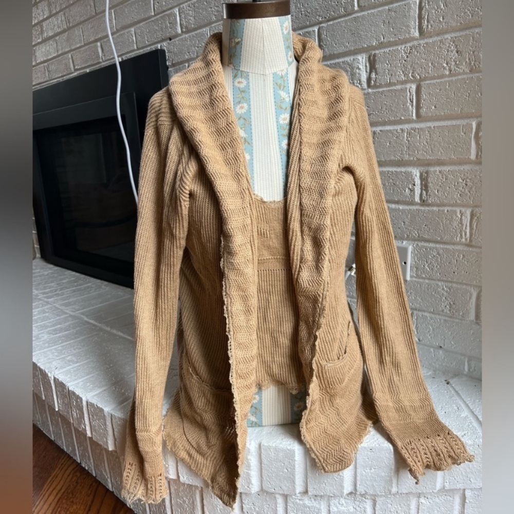 Blue label vintage set . EUC. Large…‌‌‌‌‌‌